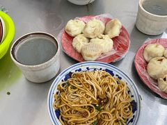 -高师傅特色米粉汤包(建设路店)