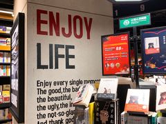 -西西弗书店&矢量咖啡(凯德晶萃广场店)