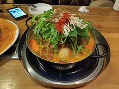 -喇喇排骨火锅·传统韩式脊骨汤(望京西园总店)
