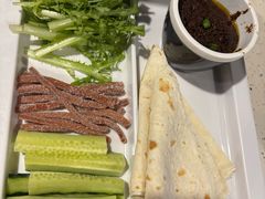 -巧克力渔家.小船海鲜胶东菜(万平口店)