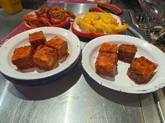 香辣牛肉粒-小猪查理川式烤肉(魏公村店)