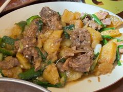 土豆焖鸭-竹庄餐馆·26年店(南昆山景区店)