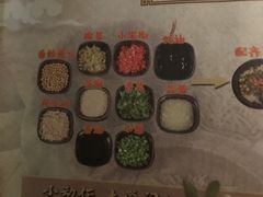 -哥老官重庆美蛙鱼头(宝山龙湖店)