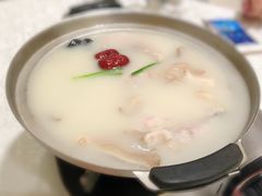 锅仔财鱼饺-亢龙太子酒轩(东湖店)