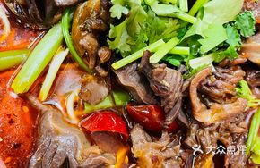 Fresh Duck Blood Noodles