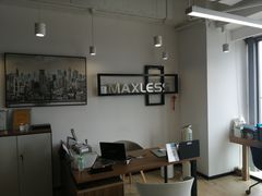 -无界眼镜MaxLess(五角场万达店)