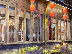 -隔壁老王·家常云南菜(皇冠店)