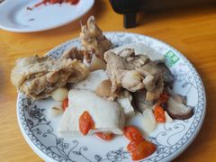 -鲁朗边巴次仁农家石锅