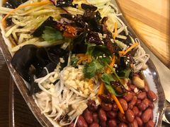 -万里闯关东铁锅炖菜馆(高新旗舰店)