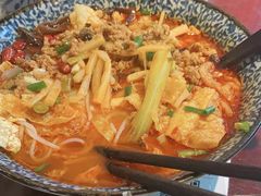 -粉家柳州螺蛳粉(杨宅路店)