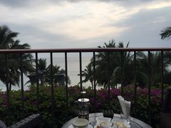 -日落吧·海景咖啡厅·餐酒吧·鸡尾酒·下午茶·乐队表演·浪漫夕阳·三亚文华东方酒店