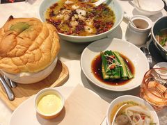 -港丽餐厅(高德置地店)