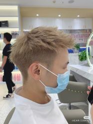 -丝语萱形象
