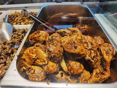 -鑫记婆婆兔·成都特产·兔头手撕兔(太古里店)