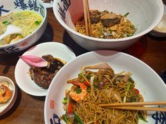 -李犟大爆鳝面·手工蟹黄包(湖滨西湖店)
