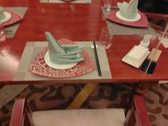 -粤尚腾香居中餐厅(首都机场希尔顿店)