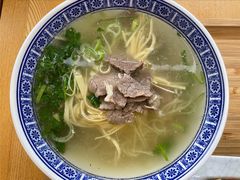 招牌牛汤-清真百吉牛火·牛肉火烧(趵突泉店)