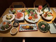 -花和海鲜自助(梅江店)