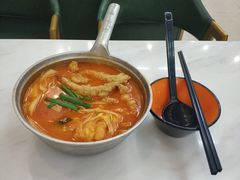 -汤小云火锅米线(钻汇广场店)