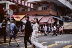 -巴黎婚纱摄影工作室