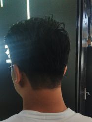 -藤野造型烫发染发