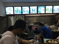 -食惠里小笼包面馆(越秀店)