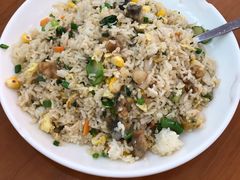 咸鱼鸡粒炒饭-煲煲掂风味煲仔饭餐厅(西区店)