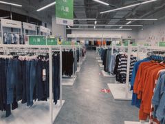 -BIGOFFS 超级折扣(仁恒伊势丹店)