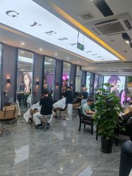 -藤野造型烫染·漂发