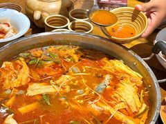 -亮欢寨酸汤鱼(沙冲路店)