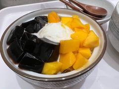 雪山芒果凉粉-小团圆糖水铺(襄阳南路店)