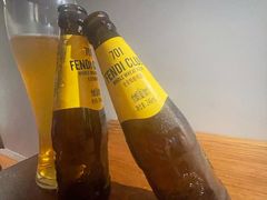 -Line来恩咖啡(石厦花园店)