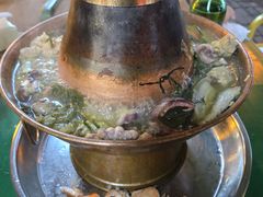 -一口猪海鲜浑锅·东北家常菜