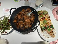 -孙家外婆•长春地标美食新名片(吾悦广场店)