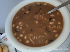 -新华中州国际饭店·南湾一景餐厅