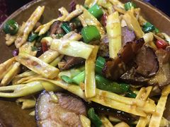 -苗湘食府(十年店)