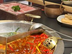 -廖掌柜·重庆鲜货火锅(上海首店)