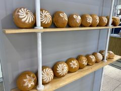 -焙丽拾光(麦凯乐直营店)