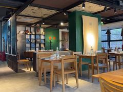 -一坐一忘云南菜(嘉里中心店)