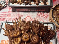 -威记烧嘢·南宁烧烤·超级生牛(绿地店)