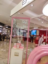 -奥伦纳素Erno Laszlo