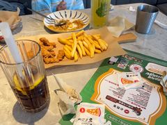 -必胜客(尹山湖歌林公园店)