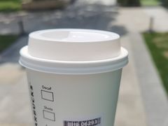 -星巴克(上海长宁来福士1F店)