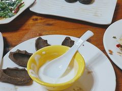 -塔洛藏餐吧(香格里拉古城店)