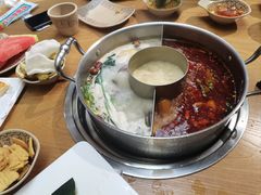 -江小渔鲜鱼火锅(冠亚星城店)