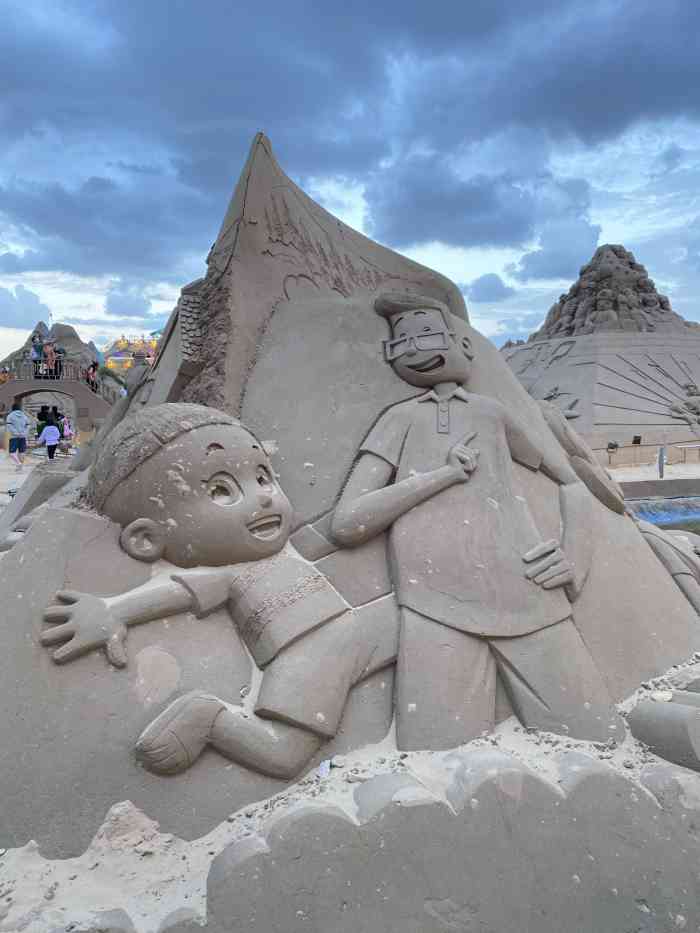朱家尖国际沙雕艺术广场-"水太黄,五一去的也没法游泳.沙雕还行.票.