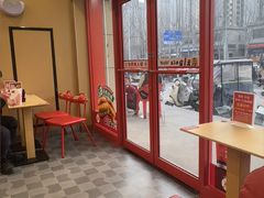 -塔斯汀中国汉堡(管城春风十里店)