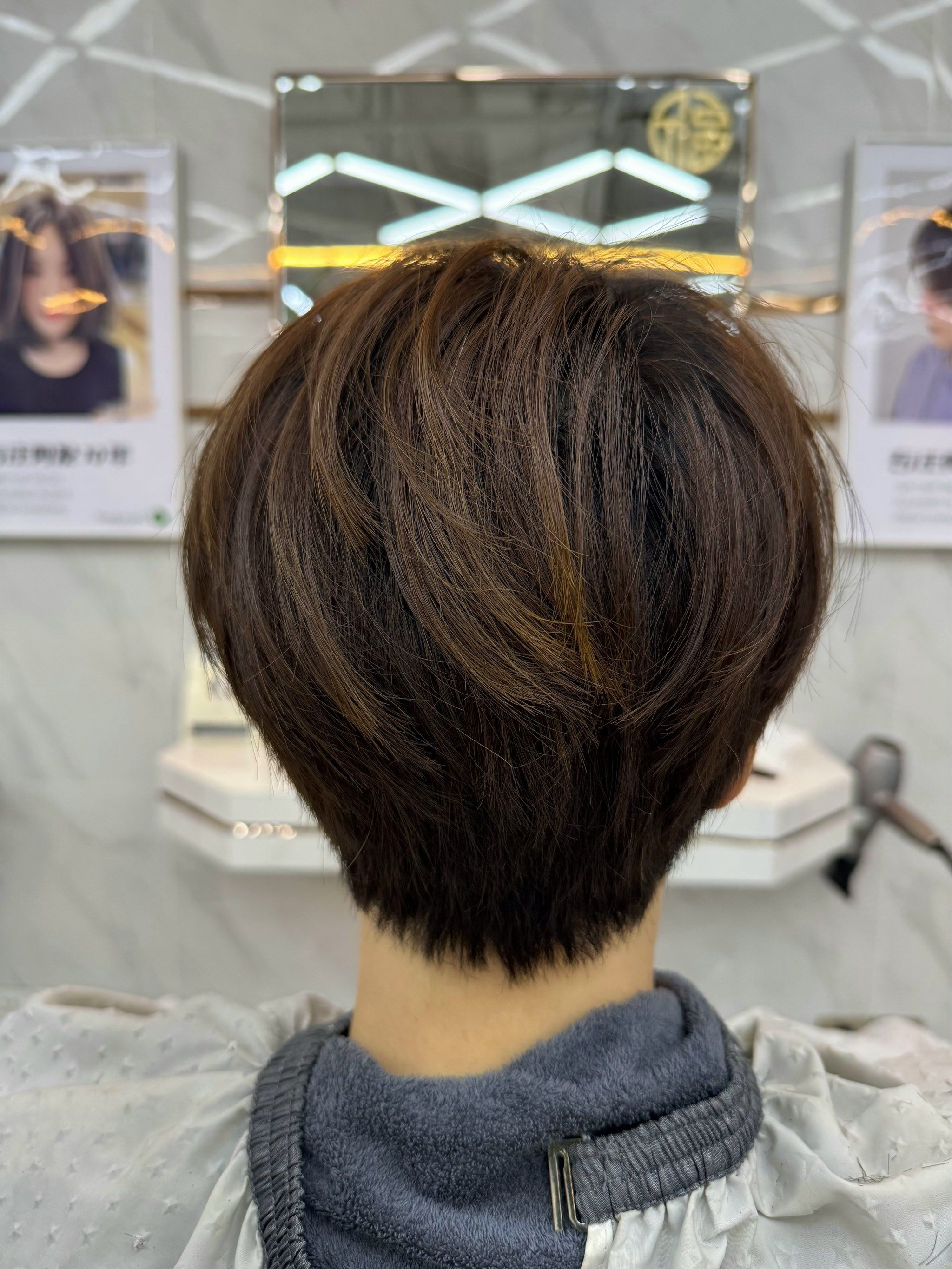 时尚超短发 后面