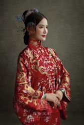 点击看大图 -藤薰定制中式嫁衣礼服旗袍店