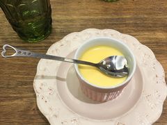 鸡蛋布丁-秘密旅行Bonjour(黑金冠 江南西店)